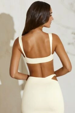Asymmetric Twist Detail Mini Skirt In Ivory -Glam Dress Store 5189 5255 8 Mei Nyomi Ivory Curved Crop Top Twist Detail Asymetric Mini Skirt 26aec5dd 75cf 4273 8e2d 57f3afbd76c1