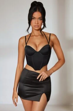 Low Rise Split Hem Mini Skirt In Black