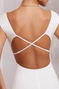 Open Back Scoop Neck Romper In White 15 Open Back Scoop Neck Romper In White -Glam Dress Store 6179 4 White Cross Back Strap Romper