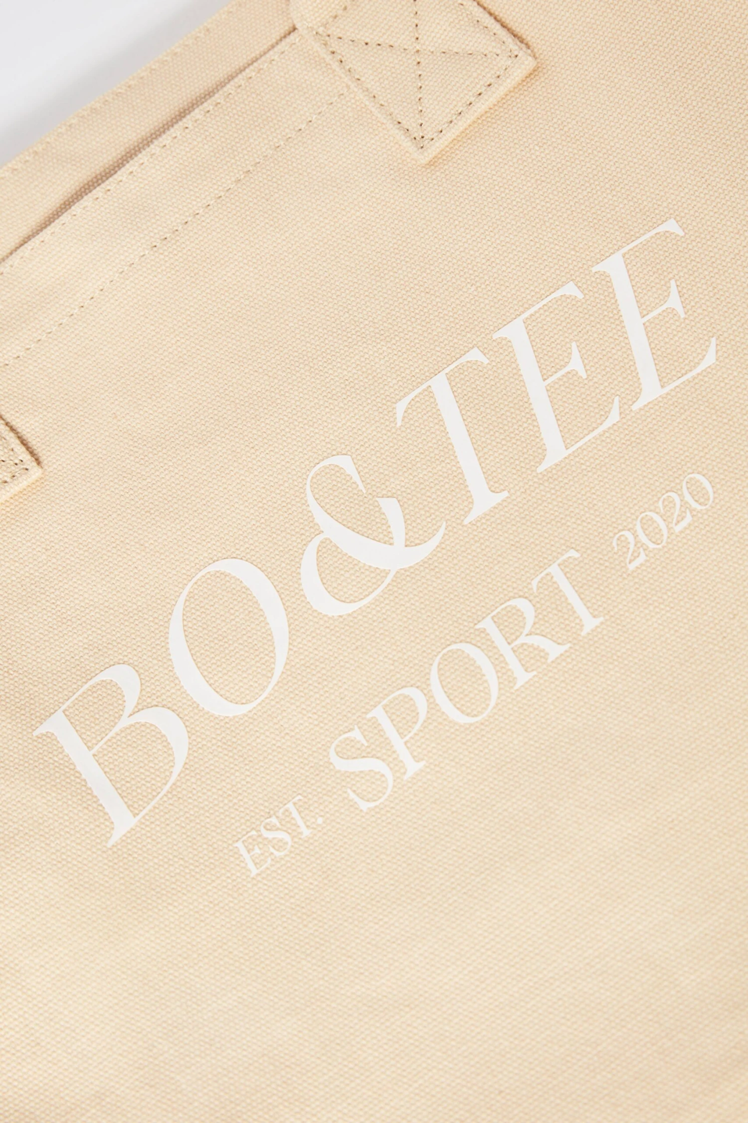 Medium Canvas Tote Bag In Beige 10 Medium Canvas Tote Bag In Beige - Image 8