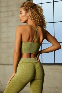 Seamless Sweetheart Neckline Sports Bra In Olive 10 Seamless Sweetheart Neckline Sports Bra In Olive -Glam Dress Store bt0332 bt0335 6 olive three quarter length shaping leggings sweetheart sports bra